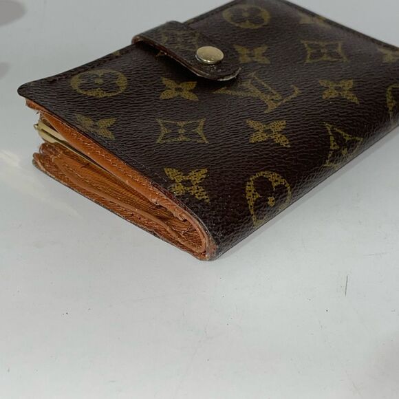 Louis Vuitton Monogram Kisslock Wallet - Picture 5 of 13